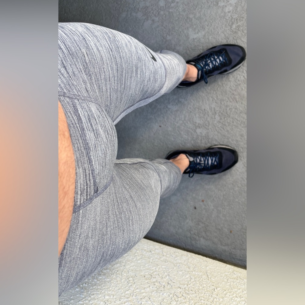 Under Armour 3/4 leggings - Picture 3 of 5